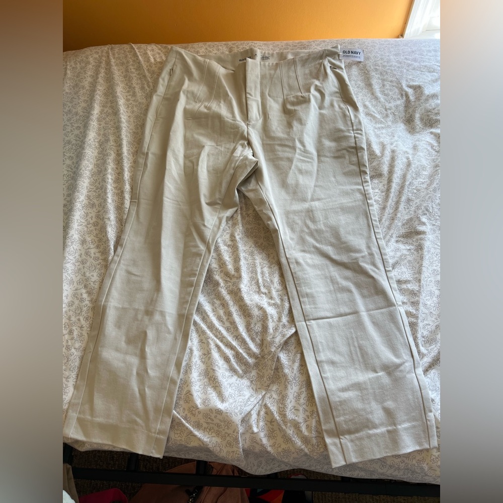 Old Navy High-Waisted Polished Pixie Skinny Pants